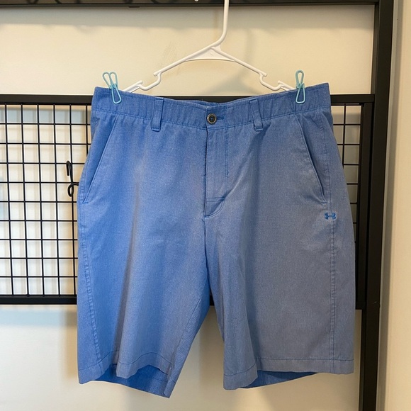 NWOT | Under Armour‎ men’s loose heat gear shorts — size 34 - Picture 1 of 4